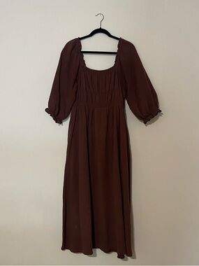 Neuflora • Hayden Brown Maxi Dress